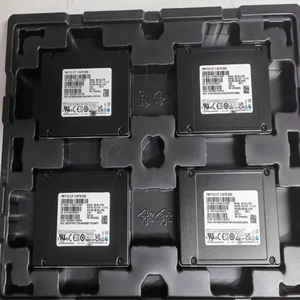 PM9D3a MZWL615THBLF-00AW7 15,36TB PCIe 5.0 X4 U.2 SSD Interne Harde Schijf SSD Enterprise - Product Image 3