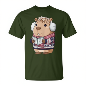 T-shirt Capybara avec costume de Noël, design ambiance hivernale, taille adulte unisexe - Product Image 2