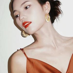 Boucles d'oreilles créoles plaquées or avec pampilles pendantes, style bohème, pour femmes, bijoux de mode pour les fêtes - Product Image 2