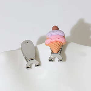 Composants de boucles <span class=keywords><strong>d</strong></span>'oreilles en laiton couleur argent, supports de boucles <span class=keywords><strong>d</strong></span>'oreilles à clip, fermoirs plats pour bijoux - Product Image 1