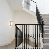 Balustrade de balcon moderne en fer forgé noir ajouré de style romain, pour escalier, appartement, villa