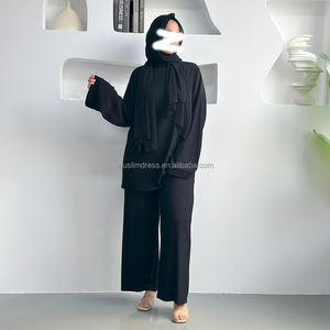 Set di <span class=keywords><strong>Pantaloni</strong></span> Sportivi Modesti per Donne Musulmane Habib Autunno Inverno, Set di <span class=keywords><strong>Pantaloni</strong></span> Musulmani <span class=keywords><strong>a</strong></span> Costine all'Ingrosso - Product Image 4