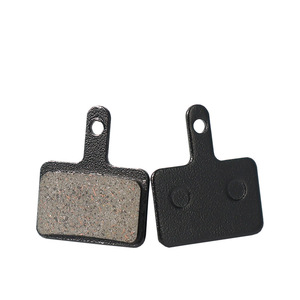 ผ้าเบรกกึ่งโลหะ Pass รุ่น PR-003 ขนาด 30x35 มม. สำหรับเบรกดิสก์ไฮดรอลิก M315 355 446 - Product Image 2