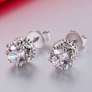 Orecchini a Perno a Forma di Fiocco di Neve per Donne, Accessori Eleganti e Minimalisti per l'Inverno, Regalo Quotidiano alla Moda - Product Image 3