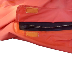 Combinaison de protection de résistance aux alcalis acides antistatiques étanches à l'eau Vêtements de protection chimique en PVC rouge robuste - Product Image 5
