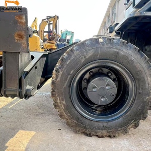 Excavatrice hydraulique sur chenilles HYUNDAI 210LC-9S d'occasion, importée de Corée, pour travaux d'ingénierie municipale - Product Image 5