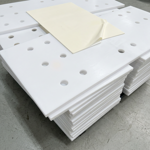 Plaques PMMA transparentes et colorées 2Lians, rejetés de matériaux recyclés aux États-Unis, MOQ 17 tonnes - Product Image 1