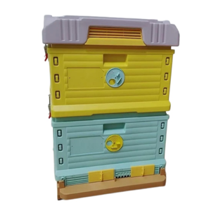 Matériel apicole moderne à <span class=keywords><strong>prix</strong></span> de gros : Ensemble complet de ruches avec cadres et fondations pour abeilles mellifères - Product Image 1
