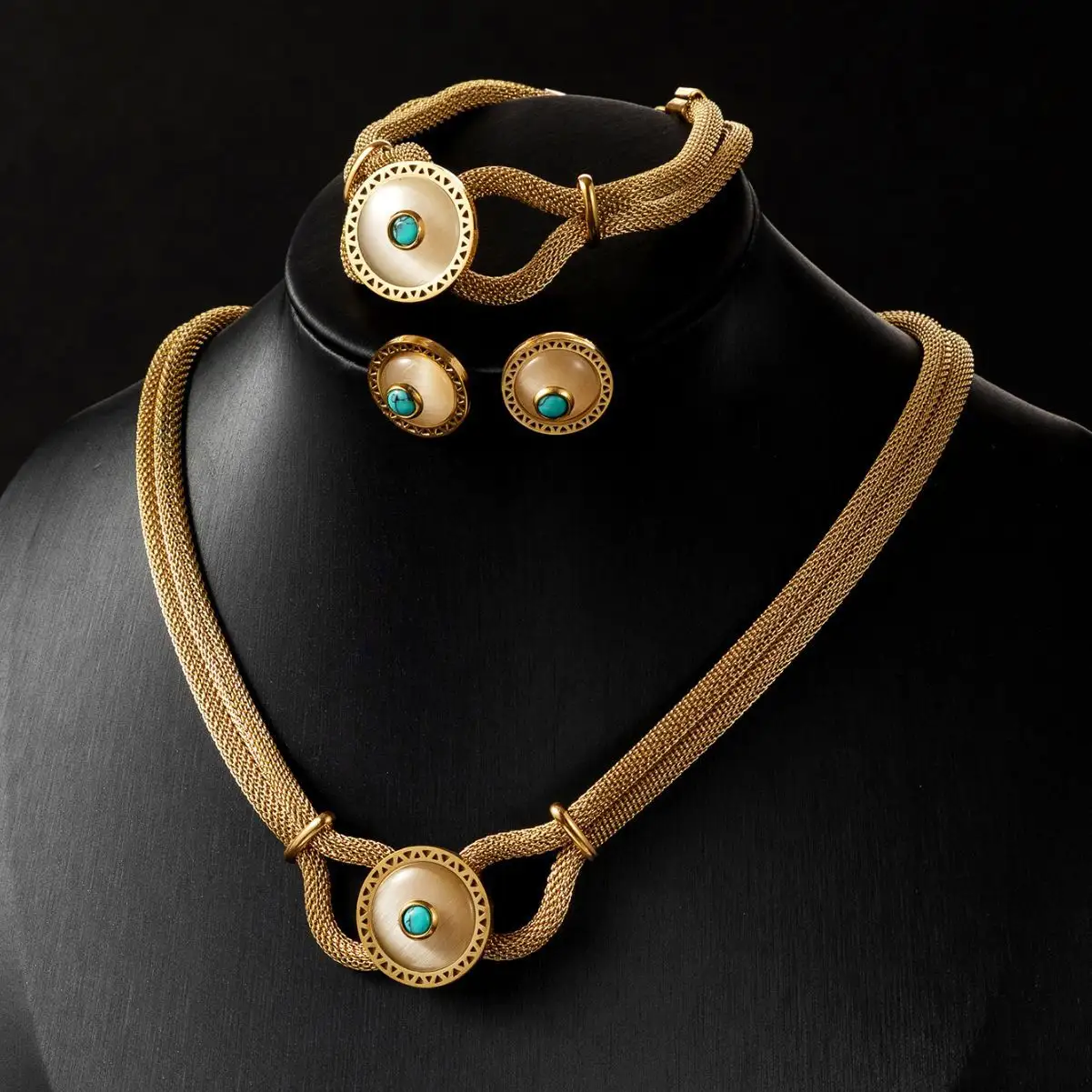 3 Pieces One Set Fashion Jewelry 2023 High Quality Brass Vintage Necklace Set Luxury Geometric Turquoise Jewelry Set For Women