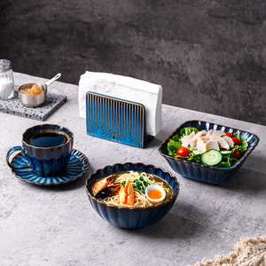Piatto da Cena in Porcellana Blu a Forma <span class=keywords><strong>di</strong></span> Fiore da 8 Pollici con Smalto Reattivo Creativo Europeo del Marchio TECANXIN, Ecologico e Cotto in Forno - Product Image 4