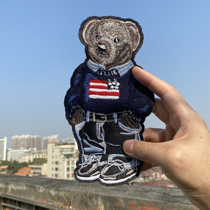 Parches bordados de chenilla personalizados de alta calidad, <span class=keywords><strong>Bandera</strong></span> de EE. UU. y oso, parches bordados con plancha para ropa, tipo de plástico de resina - Product Image 1