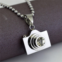 Nouveau collier en acier inoxydable avec zircone pour caméra cachée Collier pour femmes et hommes Mini collier pour caméra cachée