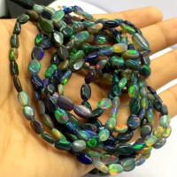 Opale noire éthiopienne Tumble Shape Plain Loose Gemstone Natural Gorgeous Quality Full Multi-Fire Beads natural good quality