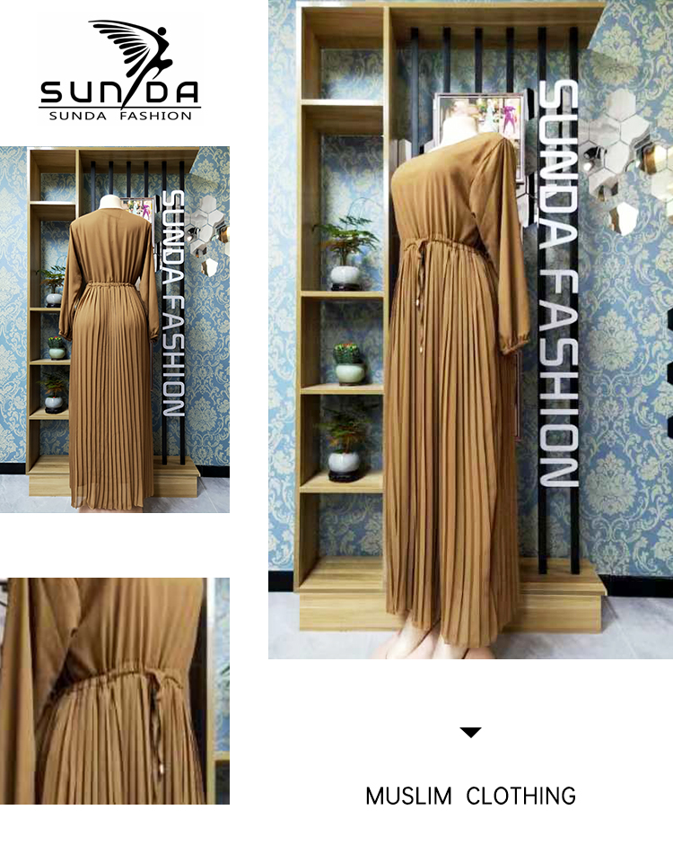 Luxury Muslim Dress: Simple Abaya Designs for Women - Elegant Islamic  Attire for Daily Wear, Prayer, and Special Occasions