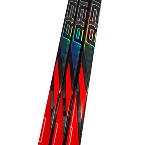 BAU 超轻碳纤维冰球杆 - porto 2 型号 多尺寸 工厂最佳品质 2024 新款设计 - Product Image 1