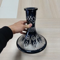 Vente en gros usine : Base de chicha de haute qualité 25,5 cm, accessoires de chicha noirs, bouteille en verre à motif sculpté à la main pour chicha, pour bar à chicha