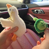 Mignon Pendentif en Peluche Super Doux en Forme de Grande Oie Blanche Extensible, Jouet Anti-stress Amusant, Accessoire Porte-clés pour Couple, Décoration de Sac et de Voiture