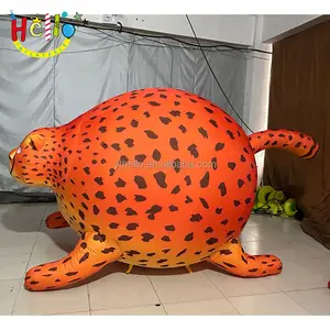 Model hewan tiup acara festival musik leopard kustom bisa ditiup raksasa