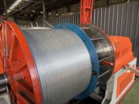 Terre  Machine de rembobinage de tiges en aluminium à disposition verticale pour espaces de production restreints