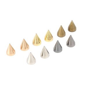 Remaches Puntiagudos Hechos a Medida de Aleación de Zinc de 46 mm de Diámetro, Duraderos para Bolsos, Zapatos, Sombreros, Accesorios y Detalles Finales - Product Image 1