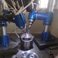 Machine de perçage et de fraisage horizontale HJD HJD-ZX40 à profilés en aluminium GSK BT40 à 4 broches avec arbre rotatif supplémentaire multifonctionnelle