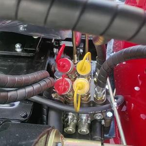 Tracteur agricole à roues 4x4 de 70 CV de fabrication chinoise avec système de freinage pneumatique (rouge, machine agricole à haut niveau de sécurité) - Product Image 5