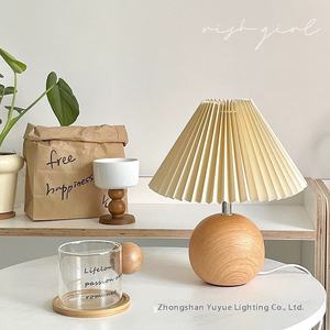 Nordic Retro Modern Plissee Design Eisen Körper Nachttisch Nachtlicht High-End E26 Base Batterie Home Geschenk für Ins Mädchen Schlafzimmer Dekor - Product Image 6