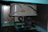 Machine de scellage automatique électrique haute précision pour canettes de boissons, facile à utiliser, avec composants moteur et roulements