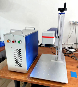 Nueva Máquina de Impresión de Carcasas de Teléfono para la Industria de Maquinaria, Grabador Láser de Fibra de 20W, Máquina de Marcado Profundo - Product Image 1