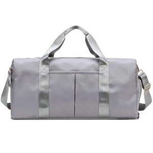 Neue Große Kapazität Sporttasche Fitness Reisetasche Schlicht Lässig Nass- und Trockentrennung Wasserdicht Mit Individuellem Logo - Product Image 2