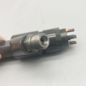 Pièces d'excavateur Injecteur D6D D6E Injecteur de carburant moteur EC210 EC210B 04290987 Injecteur de carburant diesel 0429-0987 - Product Image 6