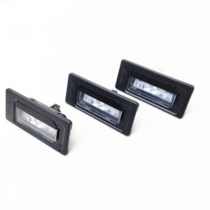 Éclairage de plaque d'immatriculation LED Huo Ying 12V blanc pour Volkswagen Skoda Audi MQB 3ED943021A - Product Image 1