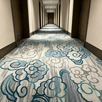 Tapis muraux de luxe en nylon imprimé, fabriqués à la machine, lavables, pour usage domestique et hôtelier, idéaux pour les chambres d'hôtel 5 étoiles, les couloirs et les salles de banquet.