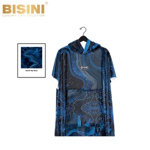 Serviette de plage portable BISINI personnalisée pour toute la famille, motif ciel étoilé bleu, <span class=keywords><strong>poncho</strong></span> à capuche pour adulte avec poche avant - Product Image 2