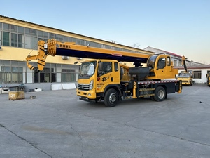 Grúa de Camión de 12 Toneladas, Grúa de <span class=keywords><strong>Tres</strong></span> <span class=keywords><strong>Ejes</strong></span> Montada en Camión para Elevación en Construcción General - Product Image 4