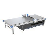 Machine de découpe numérique CNC automatique avec moteur servo importé de haute précision pour le cuir et le papier