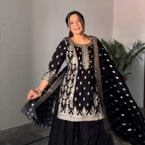 Conjunto de Palazzo y Kurta de Georgette, 3 Piezas, Conjunto de Kurta, Palazzo y Dupatta, Kurtis para Mujer en India, Ropa Étnica India para Mujer - Product Image 1