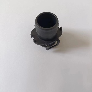 Conector de manguera de aire de plástico 6A664 1673571 7M519A673EJ para Ford Focus - Product Image 4