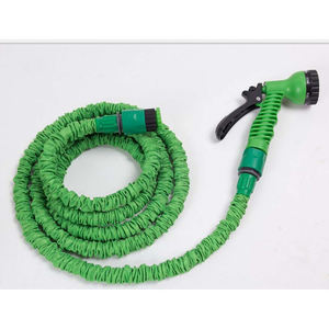 Baril en latex extensible de 15 m avec pistolet à 7 fonctions - Product Image 1