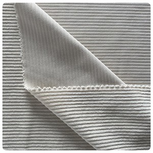 Tessuto in <span class=keywords><strong>Velluto</strong></span> <span class=keywords><strong>a</strong></span> <span class=keywords><strong>Coste</strong></span> Elasticizzato Antistatico Tinta Unita 100% Poliestere per Abiti e Capi di Abbigliamento - Offerta Speciale - Product Image 3