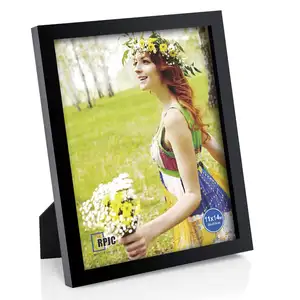 wholesale Hot Sale 4x6 6x8 8x10 11x14 16x20 20x30 white black golden photo frames stand wood fot Home Decor picture frame