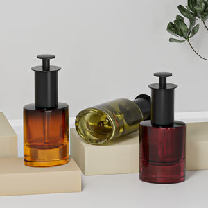 Botellas de vidrio de aceite esencial de suero para el crecimiento del cabello de pared gruesa ovalada plana de 30ml de alta calidad con tapa cuentagotas de pipeta de bomba de empuje plateada - Product Image 4