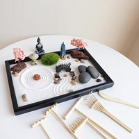 Mini bureau japonais Zen jardin 11.8X7.9 pouces résine bureau Miniature avec Kit Style bouddhiste religieux Zen jardin pour bureau