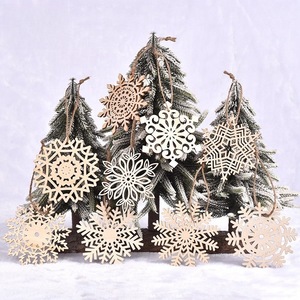 Adornos de copo de nieve de madera, decoraciones colgantes para árbol de Navidad, estilo rústico, madera sin acabar, manualidades, decoración DIY MSA008 - Product Image 2