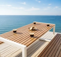 Ensemble de meubles de jardin modernes et durables, imperméables, avec table en fer et bois-plastique et chaises à structure métallique