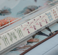 Atelier De Maison Mah Jong : Ensemble de tuiles et tapis de Mahjong, Tuiles de Mahjong américaines gravées
