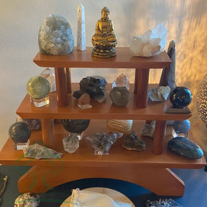 2025 Personalizado Meditação Altar Tabela Handmade Mango Madeira Tiered <span class=keywords><strong>Puja</strong></span> Tabela Pequena Alter Tabela para Relaxamento Oração Buddha Santuário - Product Image 3