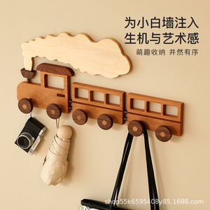 Perchero de pared de madera con forma de tren y ganchos para recibidor, organizador de abrigos y sombreros para habitación infantil - Product Image 1