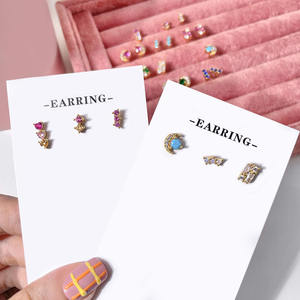 Accesorios de Moda al por Mayor, Aretes de Latón con Baño de Oro de 18K, Lindos Aretes de Corazón con Circonita para Mujer, Regalos - Product Image 2