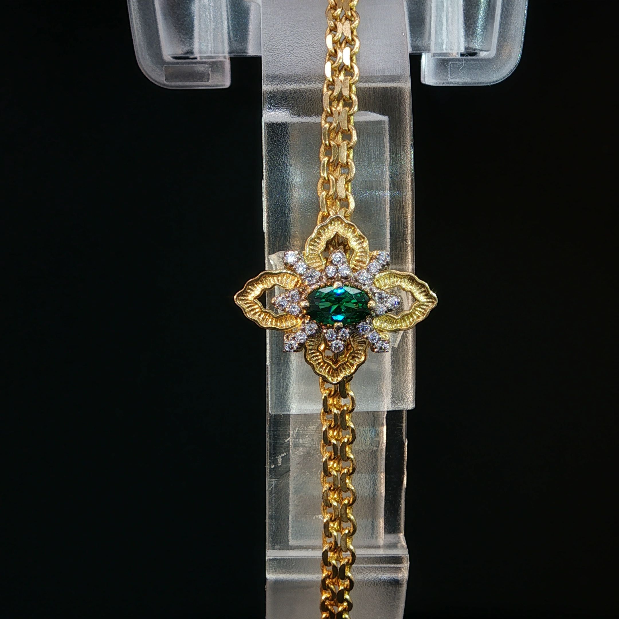 สีเหลือง